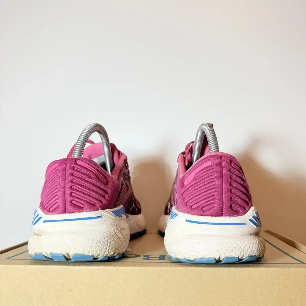 Brooks Size 7.5 Womens Adrenaline GTS 22 Pink Cheetah Leopard Running Shoes